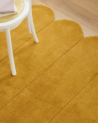Scalloped Border Hand-Tufted Rug - 5' x 8' / Mustard