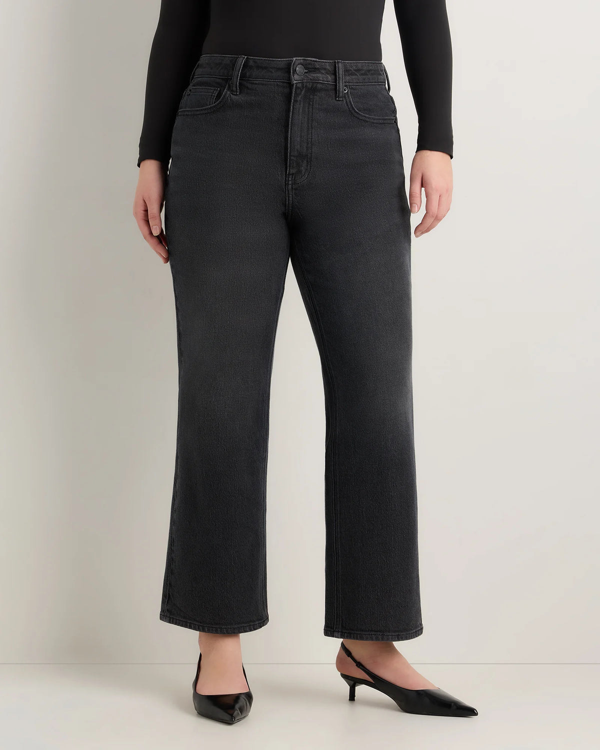 Curvy Bella Stretch Relaxed Straight Jeans - 24 / Charcoal Black