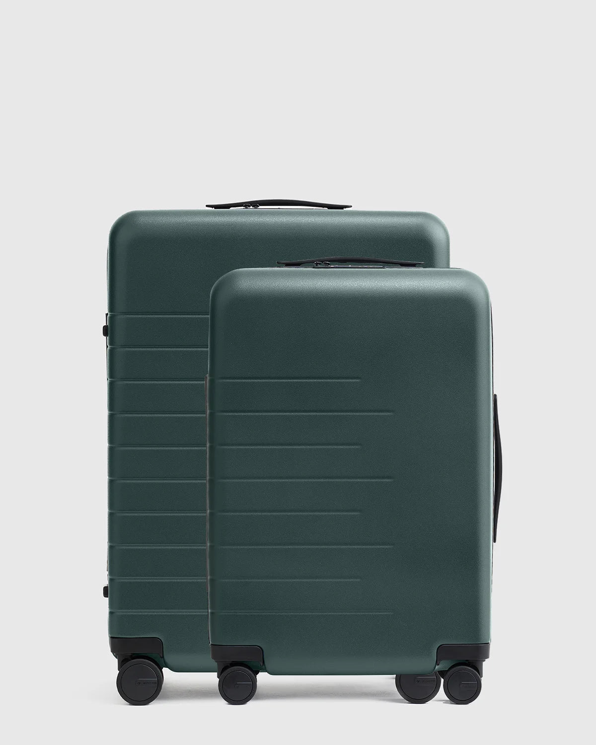Carry-On & Medium Check-In Suitcase Set - One Size / Dark Green