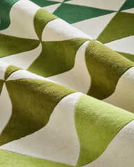 Tonal Triangles Hand-Tufted Wool Rug - 3'6" x 5'6" / Green