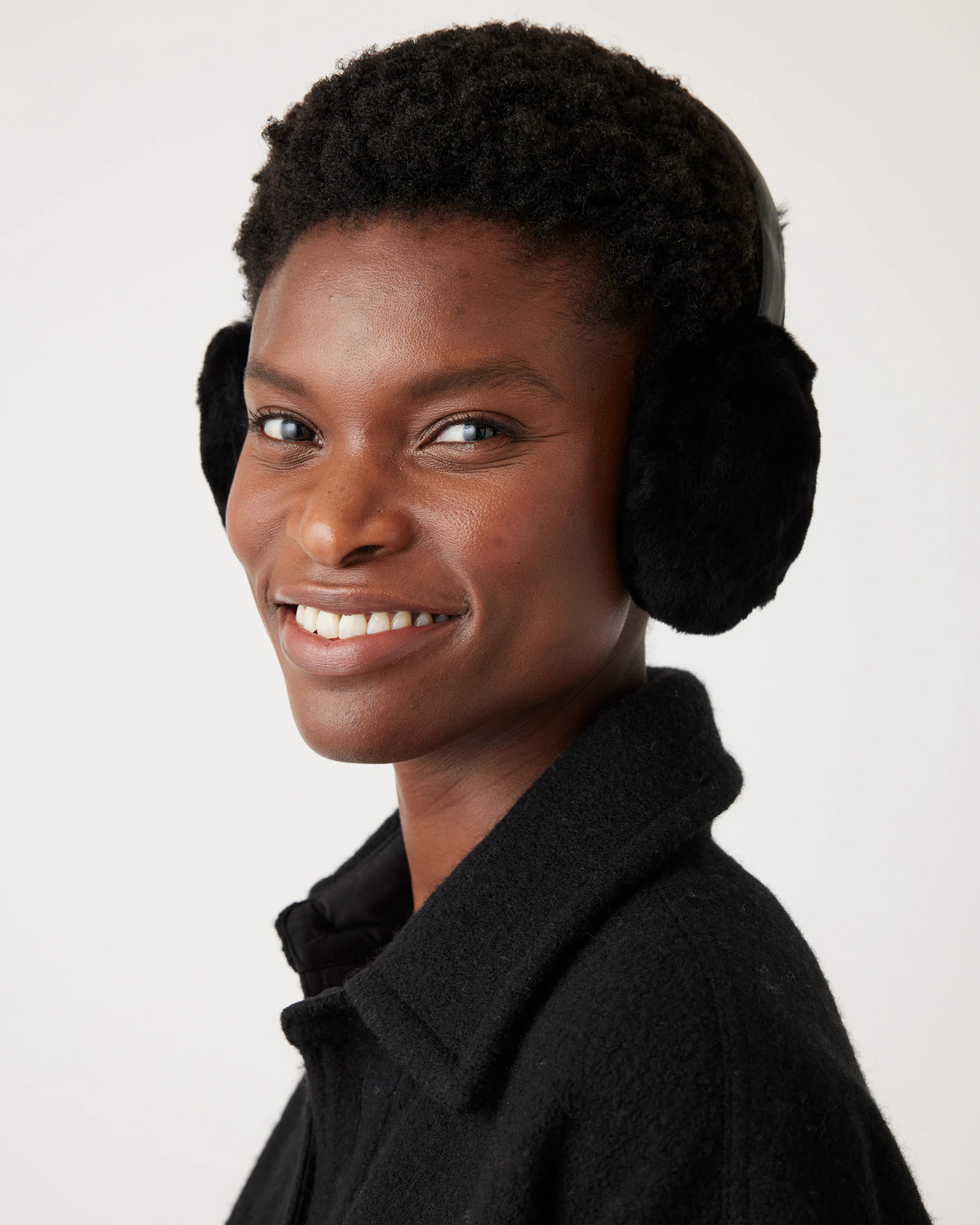 100% Australian Shearling Earmuffs - One Size / Ivory